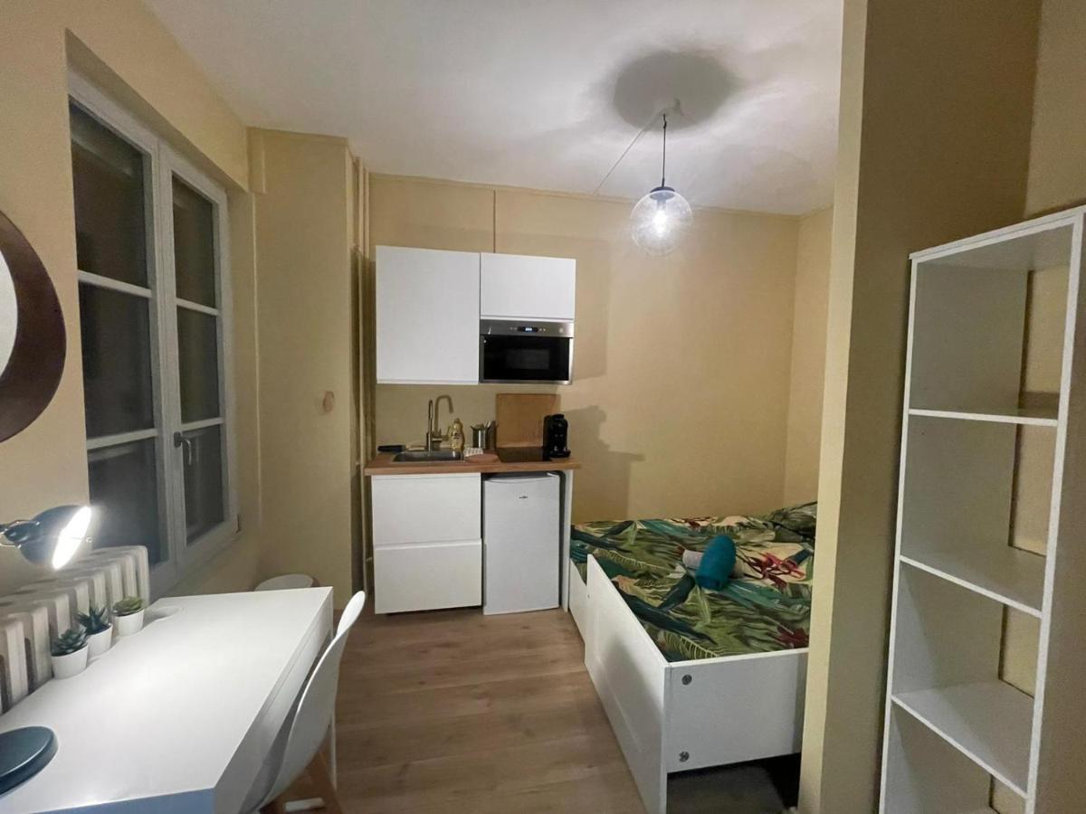 Petits Studios Centre Ville Μπεζανσόν Εξωτερικό φωτογραφία